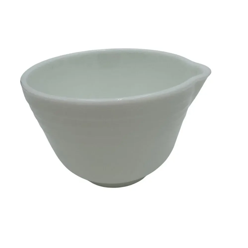 Vintage Mixing Bowl with Lip 6.25